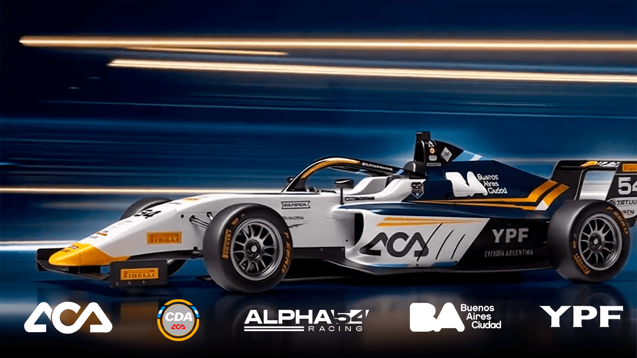 Se presentó el equipo Alpha 54 de Fórmula 4 Italiana donde el ACA será sponsor principal junto a BA Ciudad e YPF